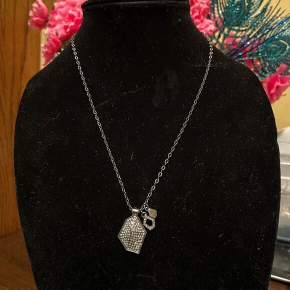 Lia Sophia Hematite Black and Crystal Shard Pendant Adjustable Necklace - Picture 1 of 3